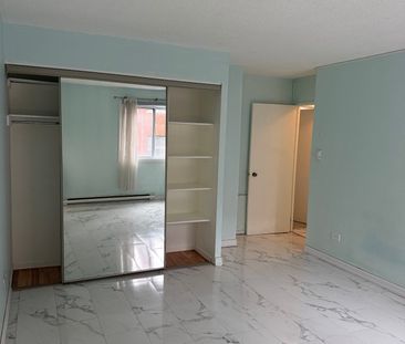 3470 Rue Simpson Montréal (Ville-Marie), QC H3G - Photo 4