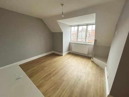 2 bedroom flat to rent - Photo 2