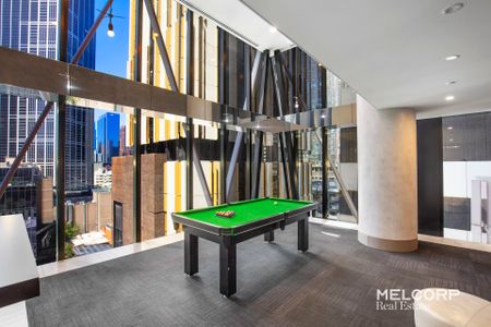 CITY CENTRAL TWO BEDROOMS - FURNISHED - Photo 3