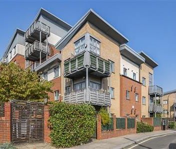Heathstan Road, W12 - Photo 2