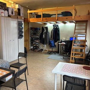 - GENT - Gemeubelde studio met mezzanine - Photo 2