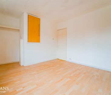 Kent Street, Pendlebury - Photo 4