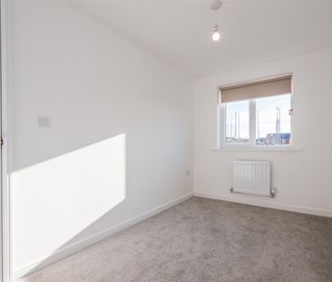 3 Bedroom House To Rent - Photo 4