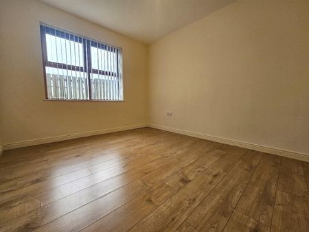 59e Main Street, Randalstown, BT41 3BB - Photo 4