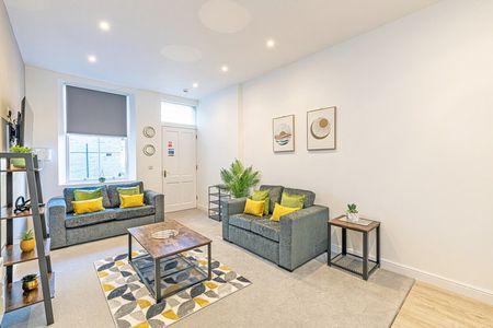 Trinity Road - Photo 2