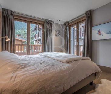 VELAJO- Magnifique Chalet neuf au coeur du village authentique de C... - Photo 2