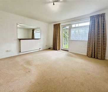 Caroline Court, Bath Road, Reading, Berkshire, RG1 - Photo 5