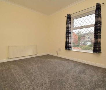 Leeds Road, Wakefield, WF1 - Photo 4