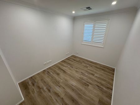 Fully Renovated 3 Bedroom Home + Self-Contained Studio | Quiet Cul-de-Sac Location - Photo 4