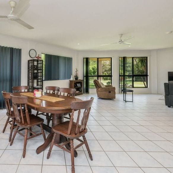 9 Carpentaria Close, Kirwan - Photo 1
