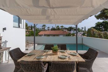 3 bedroom luxury Villa for rent in Nueva Andalucia, Andalusia