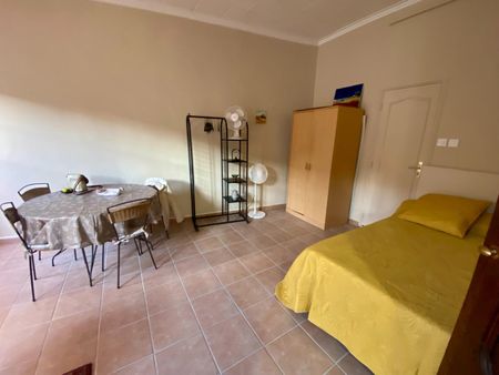 « AVIGNON IM - STUDIO MEUBLÉ 36.63M² » - Photo 4