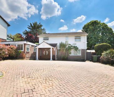 4 bedroom detached house to rent - Photo 1