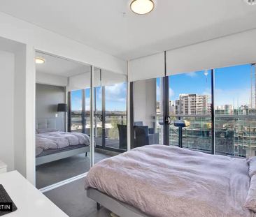 MGM MARTIN - TWO BEDROOM APARTMENT – Partial Furnished - Photo 2