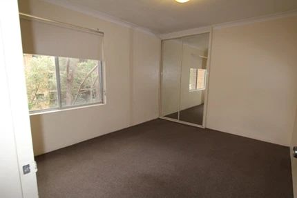TWO BEDROOM UNIT WITH PARK VIEWS - Photo 2