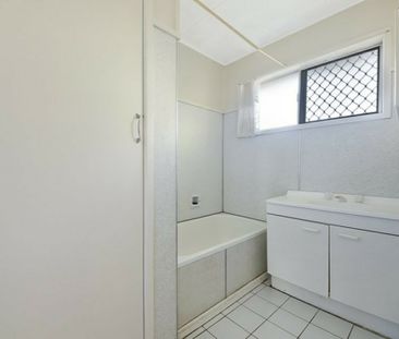20 Kumbari Street, Bray Park QLD, Belconnen - Photo 4