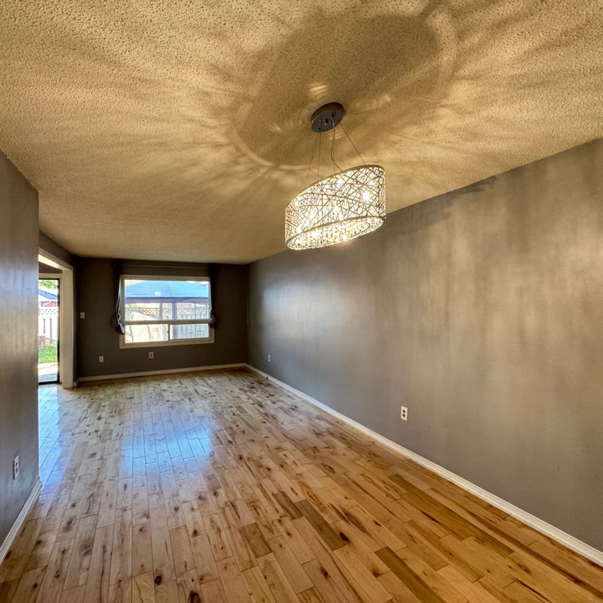 For Lease - 23 Wallace Drive, Barrie, Ontario - Photo 1