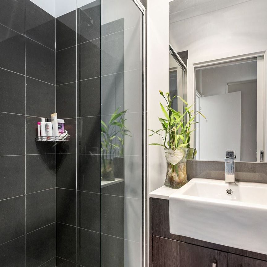 Huntingdale - Photo 1