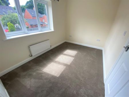 Nightingale Close, Edgbaston, BIRMINGHAM - Photo 4