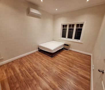 Kingsville - Photo 3