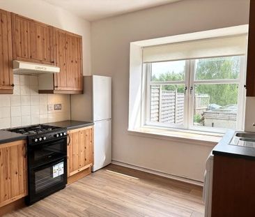 The Wynd, Cumbernauld - Photo 3