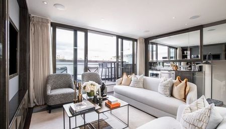 3 bedroom conversion flat with 1 reception and 3 bathrooms in Maida Vale, W8 - Photo 3