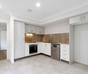 2 Bedroom Duplex! - Photo 5