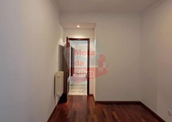 Apartamento T3 em Setúbal