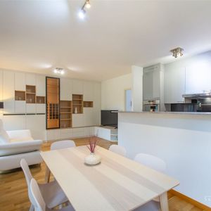Appartement te huur in Oudergem voor € 2.150 met 3 slaapkamers - foto 2