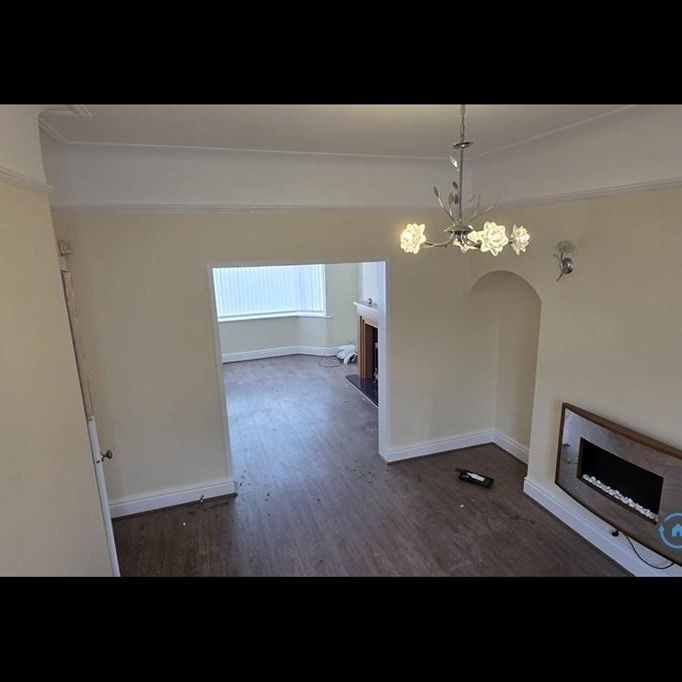 3 bedroom terraced house to rent - Photo 1