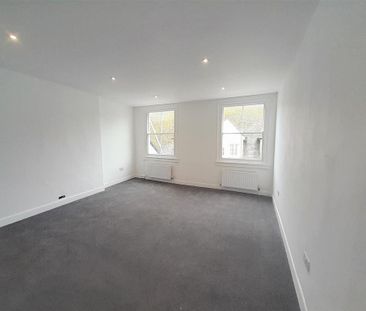 4 bedroom apartment to rent - Photo 1