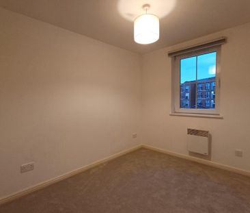 2 bed flat for rent in The Shore - Photo 6