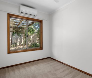 Over 55s Living: Perfectly Positioned 3-Bed Villa - Photo 4