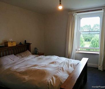 1 bedroom property to rent in Tenby - Photo 4