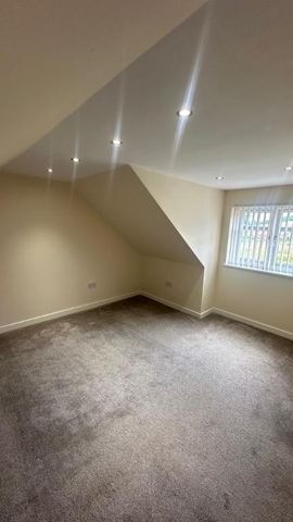 3 bedroom barn conversion to rent - Photo 2
