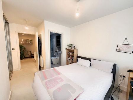 2 bedroom flat to rent - Photo 5