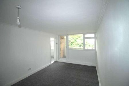 Waterloo Court, Marlbrough Park, Sulgrave, NE37 - Photo 4