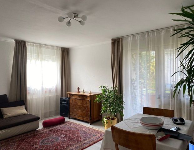 Kurzfristige Anmietung möglich - 2-Zimmer-Wohnung mit Tageslichtbad - Photo 1