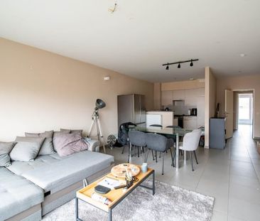 Appartement te huur - Photo 1