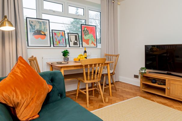 2 Bed Flat, Brighton Road, CR8 - Photo 1