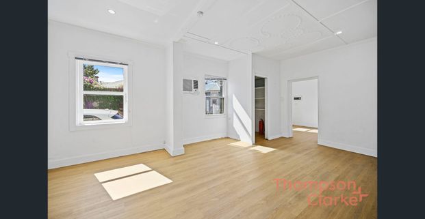 Amazing home right near the CBD! - Photo 1