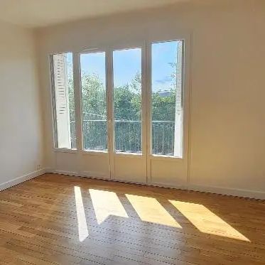 Appartement à louer 4 pièces 71.04m² - Photo 1