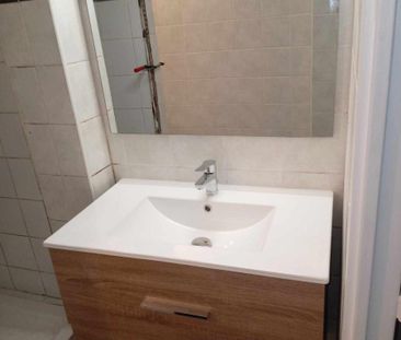 Location Appartement 1 pièce 31m² LE TAMPON 97430 - Photo 1