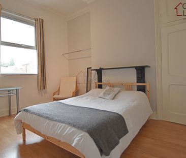 2 Bedroom Ground Floor Flat - Photo 5