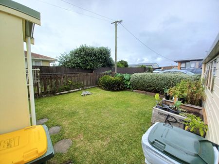 Quaint on Lee - Te Puke - Photo 5