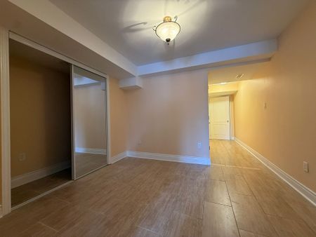 For Lease - 67 Ames Crescent Unit# BSMT, Aurora, Ontario - Photo 3