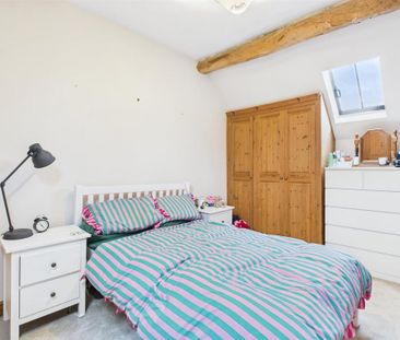 2 bedroom barn conversion to rent - Photo 5