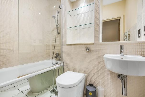 Breakspears Road, London SE4 - Photo 1