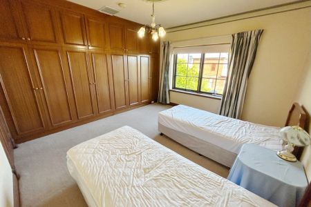 PREMIUM CITY LIVING IN ADELAIDE'S MARKET PRECINCT - Photo 2