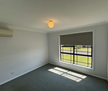 DUPLEX IN GREAT CONVENIENT LOCATION - Photo 5